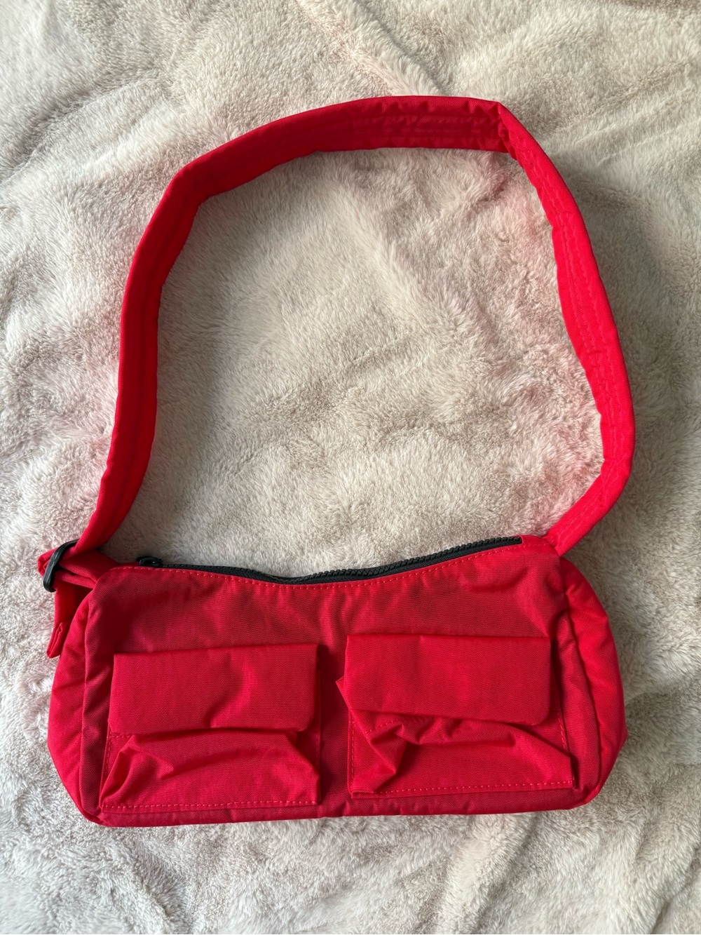 NWT BAGGU Cargo Shoulder Bag Candy Apple Red